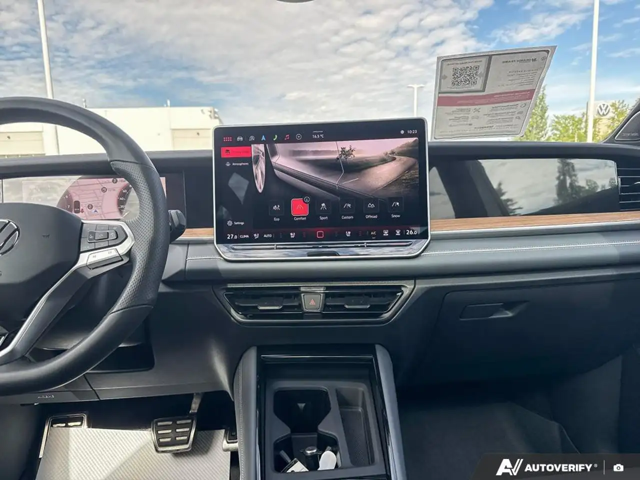 Volkswagen Tiguan снимка Volkswagen Tiguan