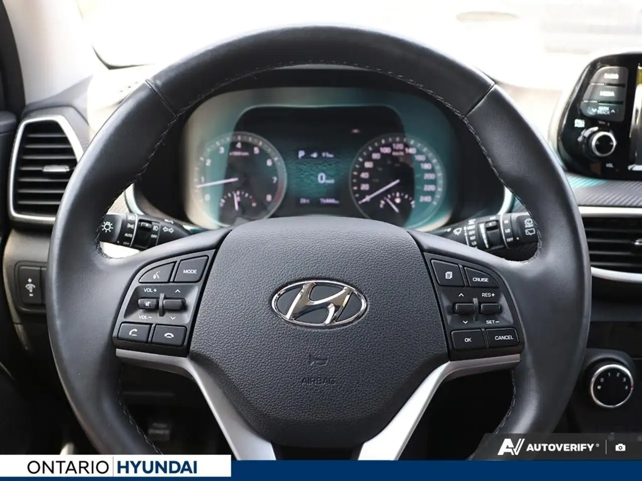 Hyundai TUCSON photo Hyundai TUCSON