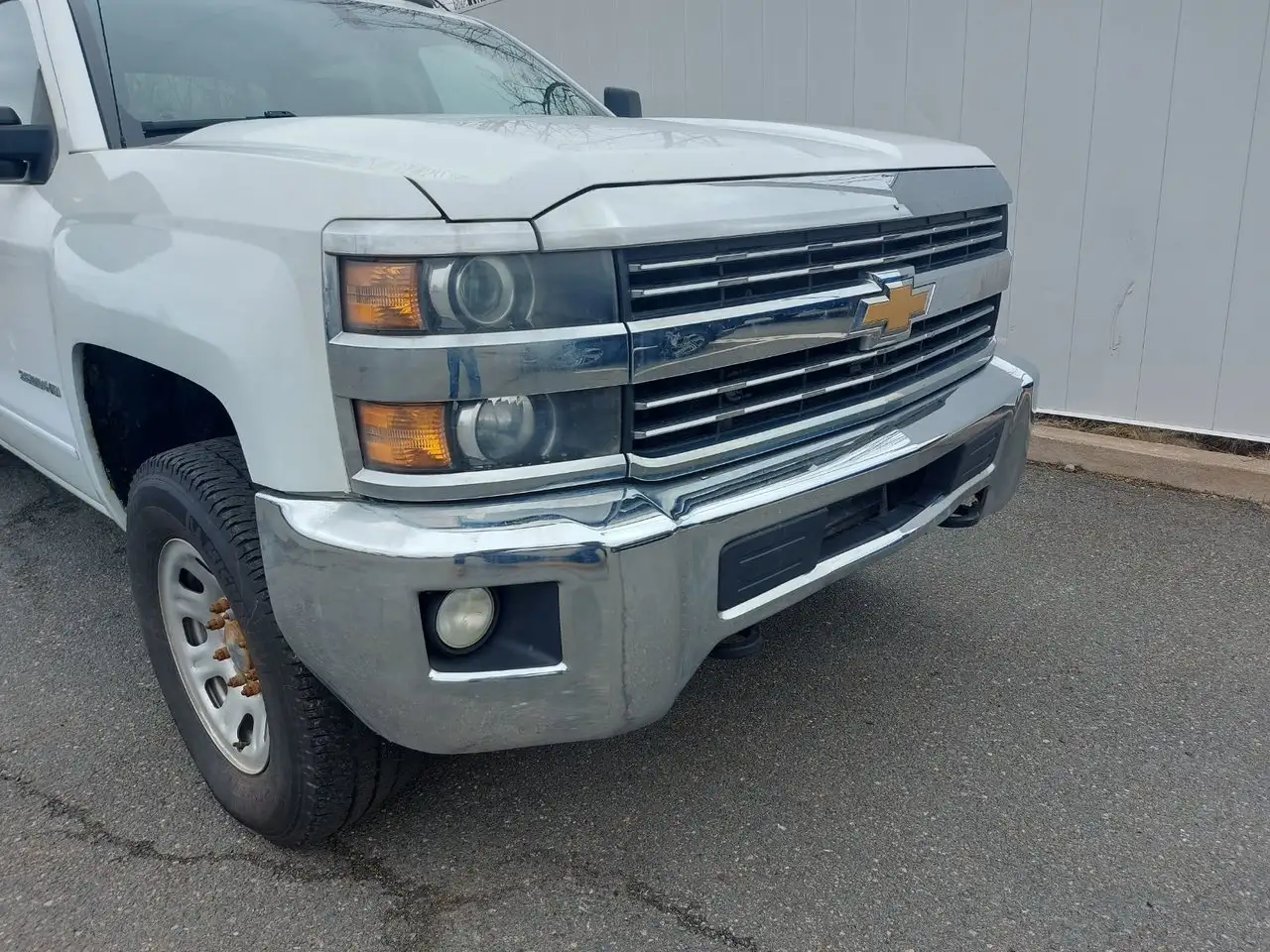 Chevrolet Silverado 3500 photo Chevrolet Silverado 3500