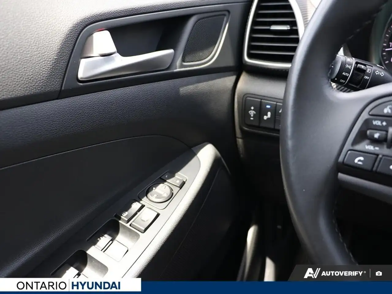 Hyundai TUCSON photo Hyundai TUCSON