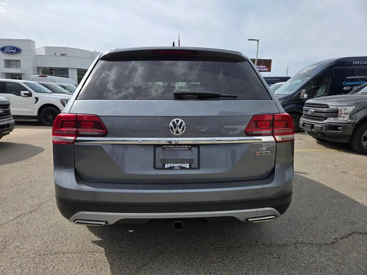 Volkswagen Atlas photo Volkswagen Atlas