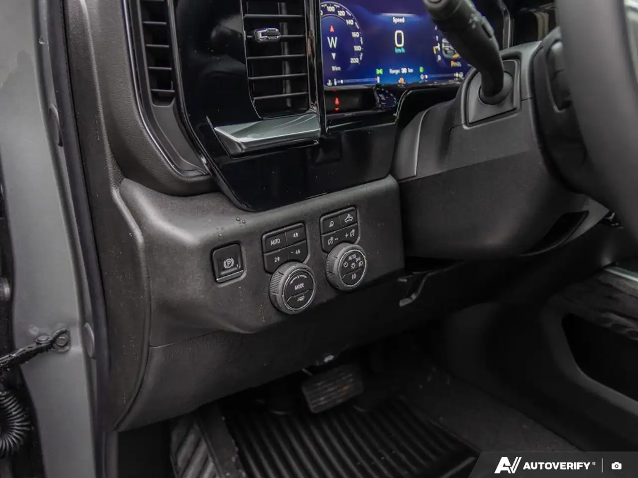 Chevrolet Silverado 3500 снимка Chevrolet Silverado 3500