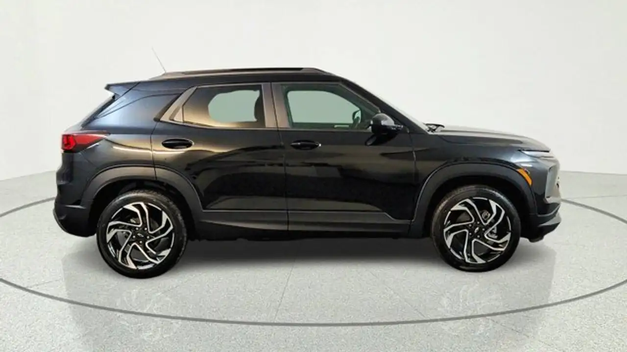 Chevrolet Trailblazer снимка Chevrolet Trailblazer