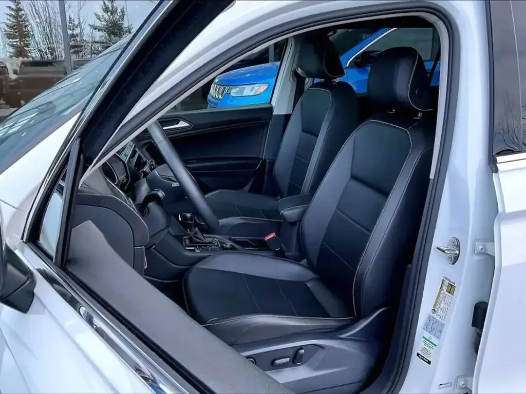 Volkswagen Tiguan снимка Volkswagen Tiguan