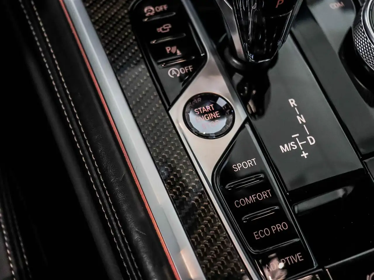 BMW 8 Series photo BMW 8 Series