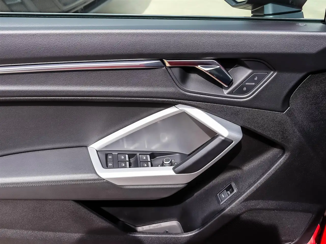 Audi Q3 снимка Audi Q3