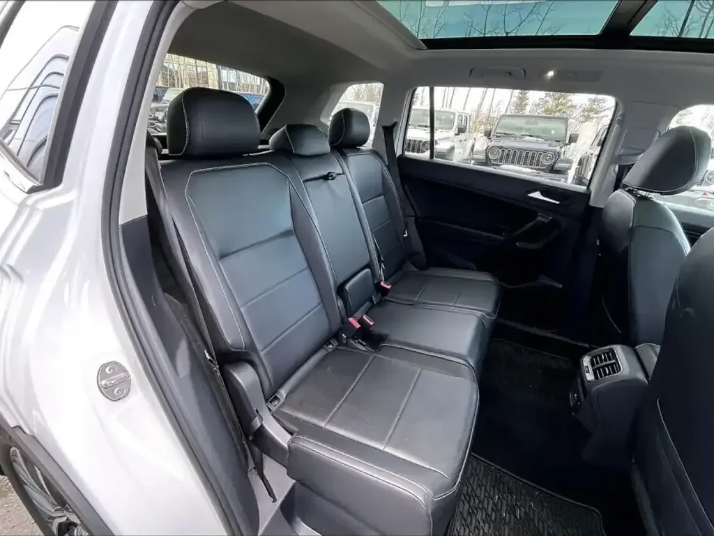 Volkswagen Tiguan снимка Volkswagen Tiguan