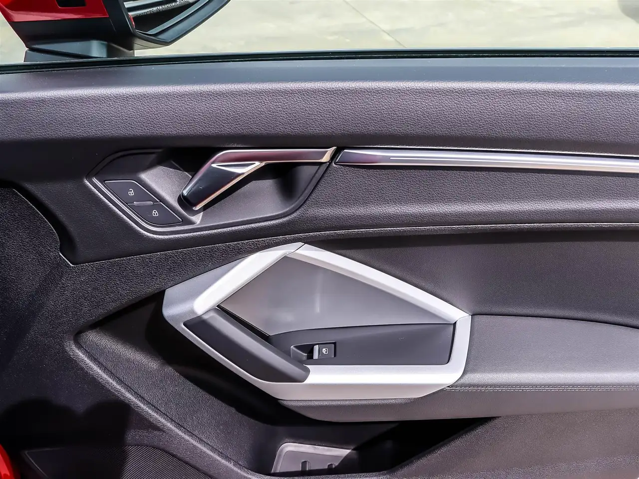 Audi Q3 снимка Audi Q3