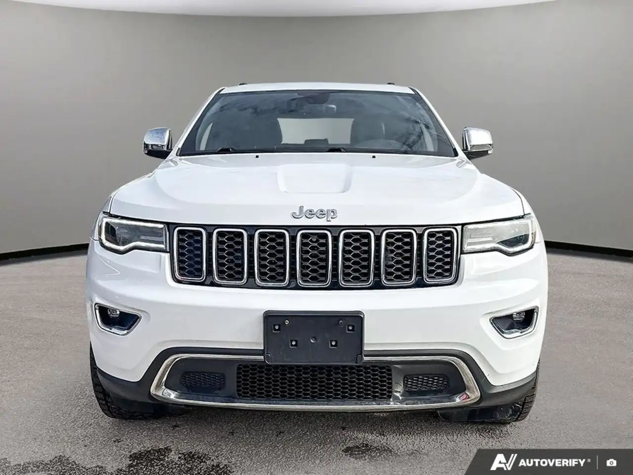 Jeep Grand Cherokee photo Jeep Grand Cherokee