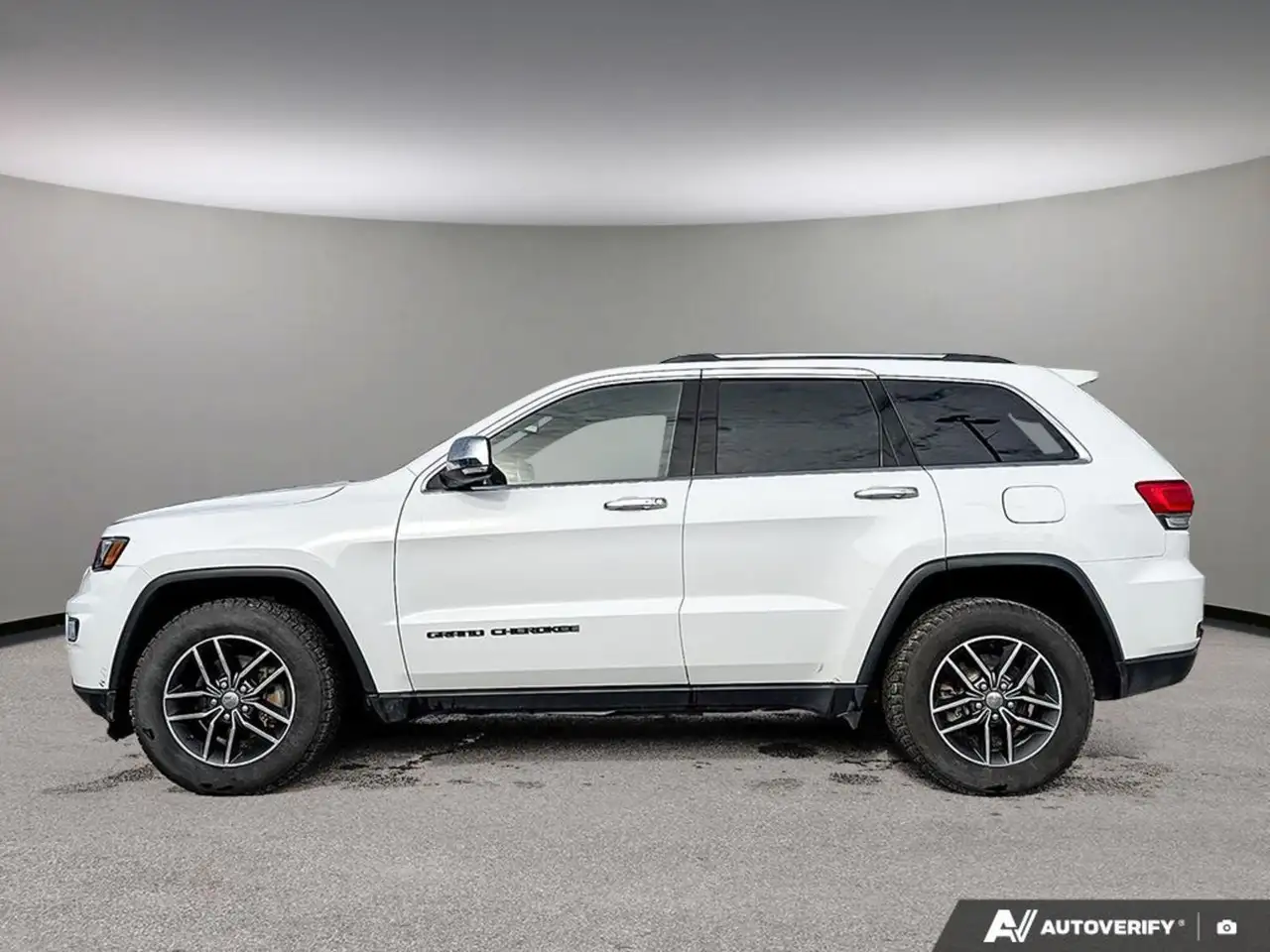 Jeep Grand Cherokee photo Jeep Grand Cherokee