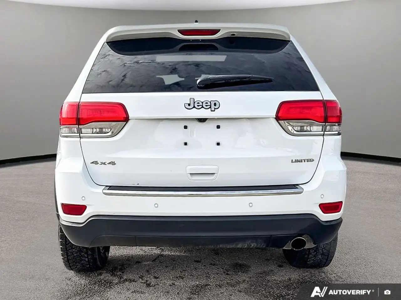 Jeep Grand Cherokee photo Jeep Grand Cherokee