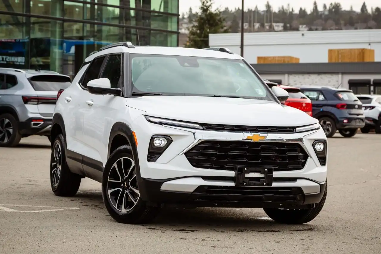 Chevrolet Trailblazer photo Chevrolet Trailblazer