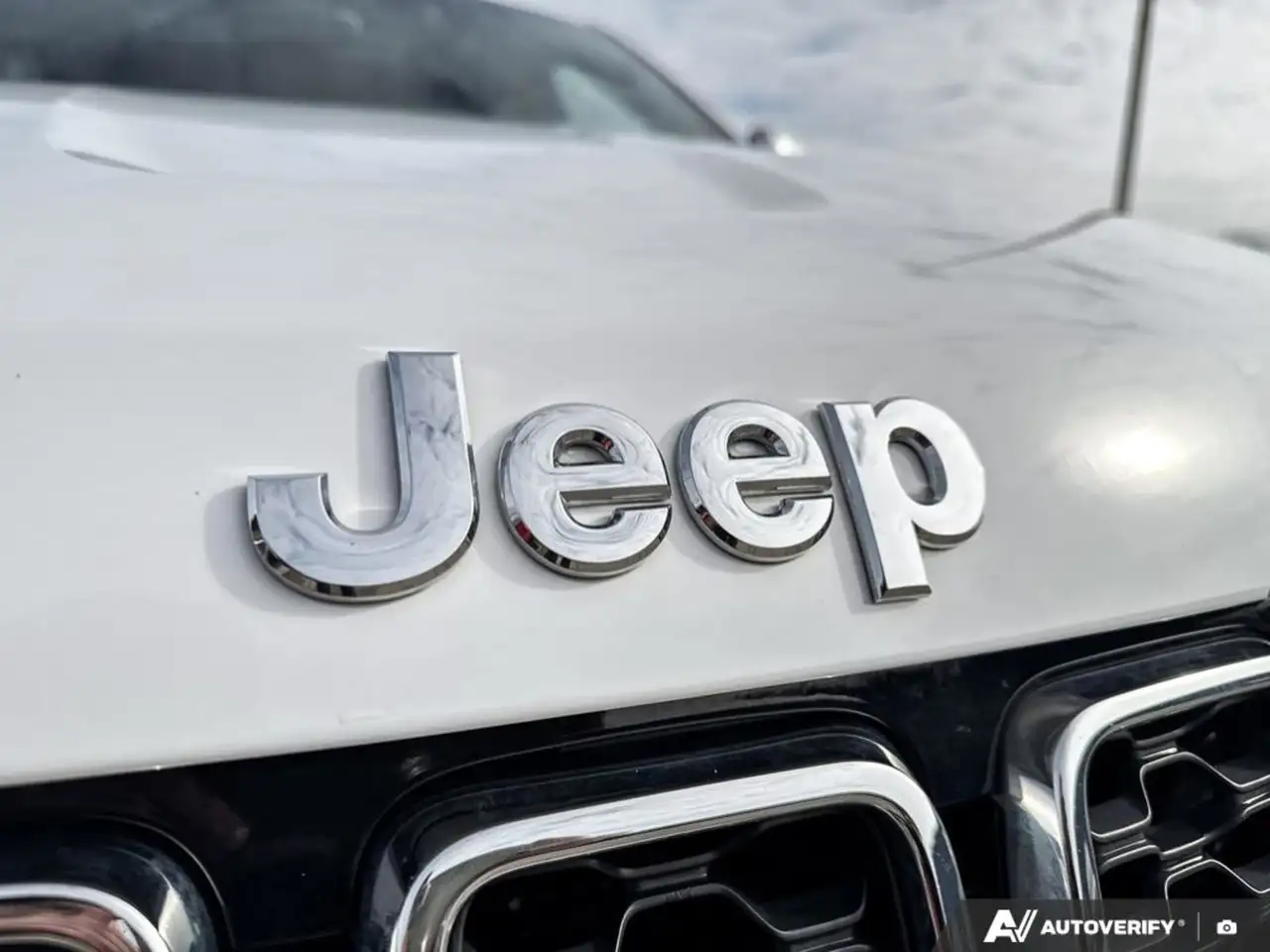 Jeep Grand Cherokee photo Jeep Grand Cherokee