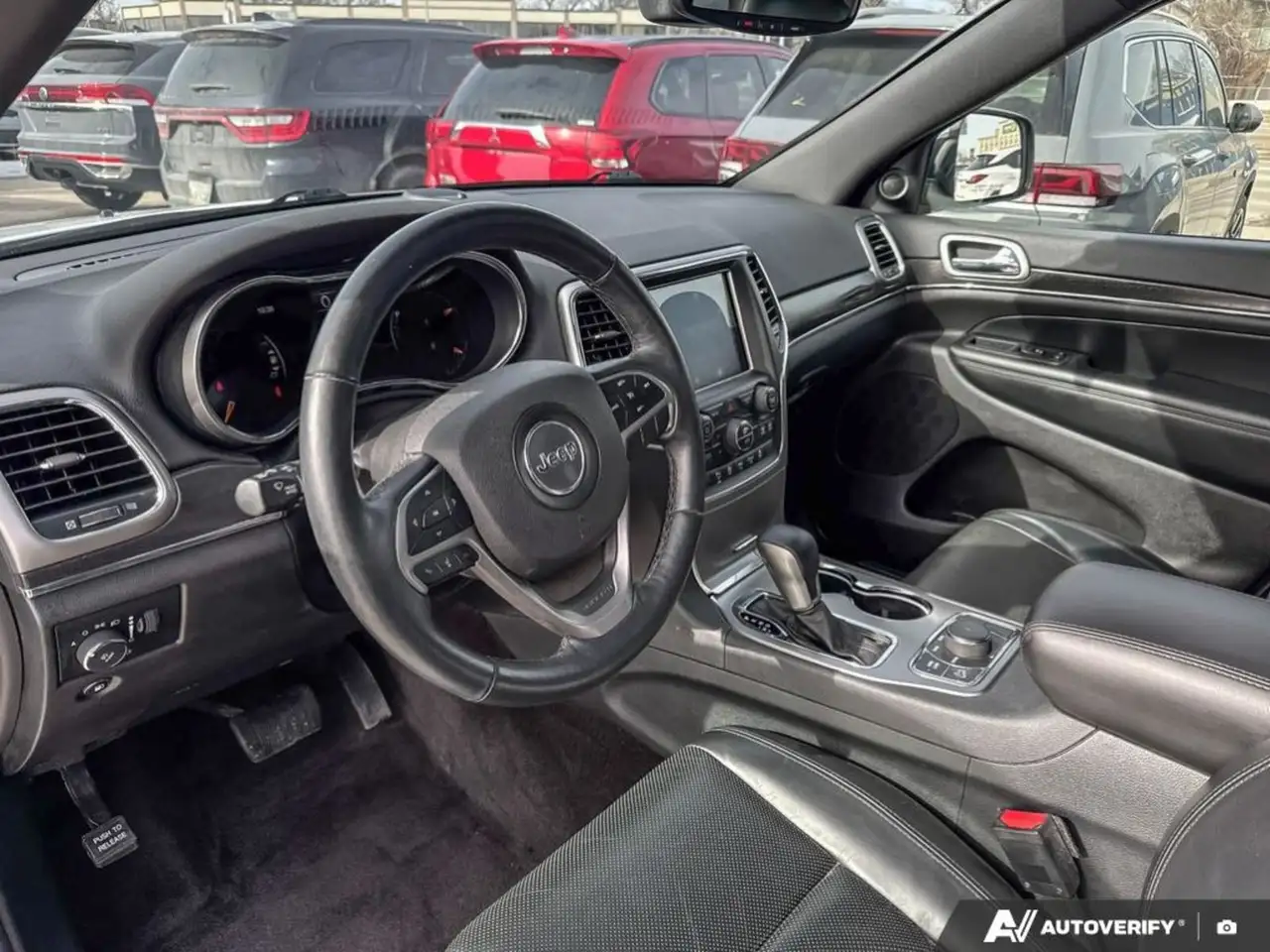 Jeep Grand Cherokee photo Jeep Grand Cherokee