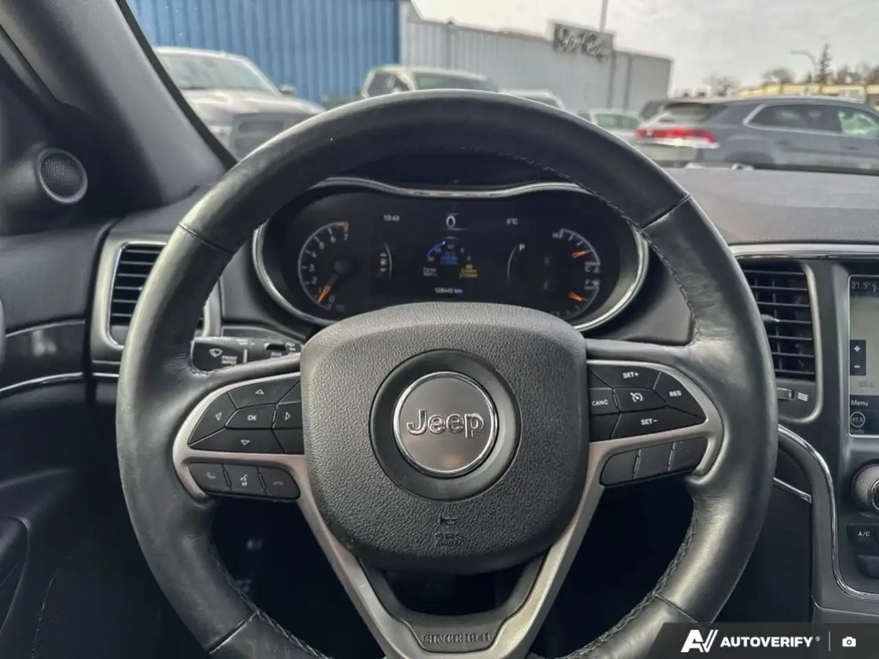 Jeep Grand Cherokee photo Jeep Grand Cherokee