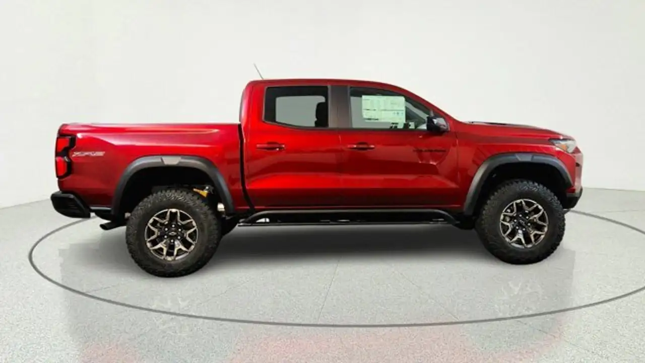 Chevrolet Colorado photo Chevrolet Colorado