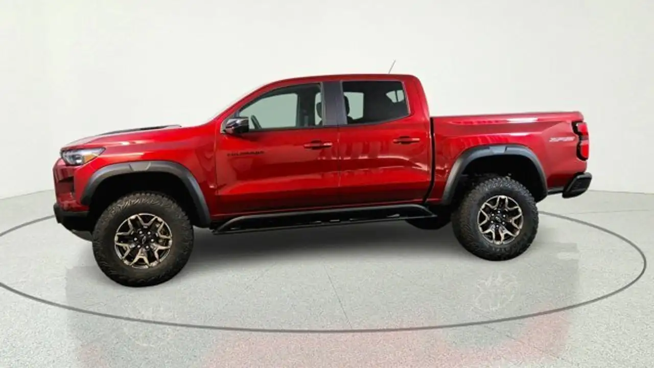 Chevrolet Colorado photo Chevrolet Colorado