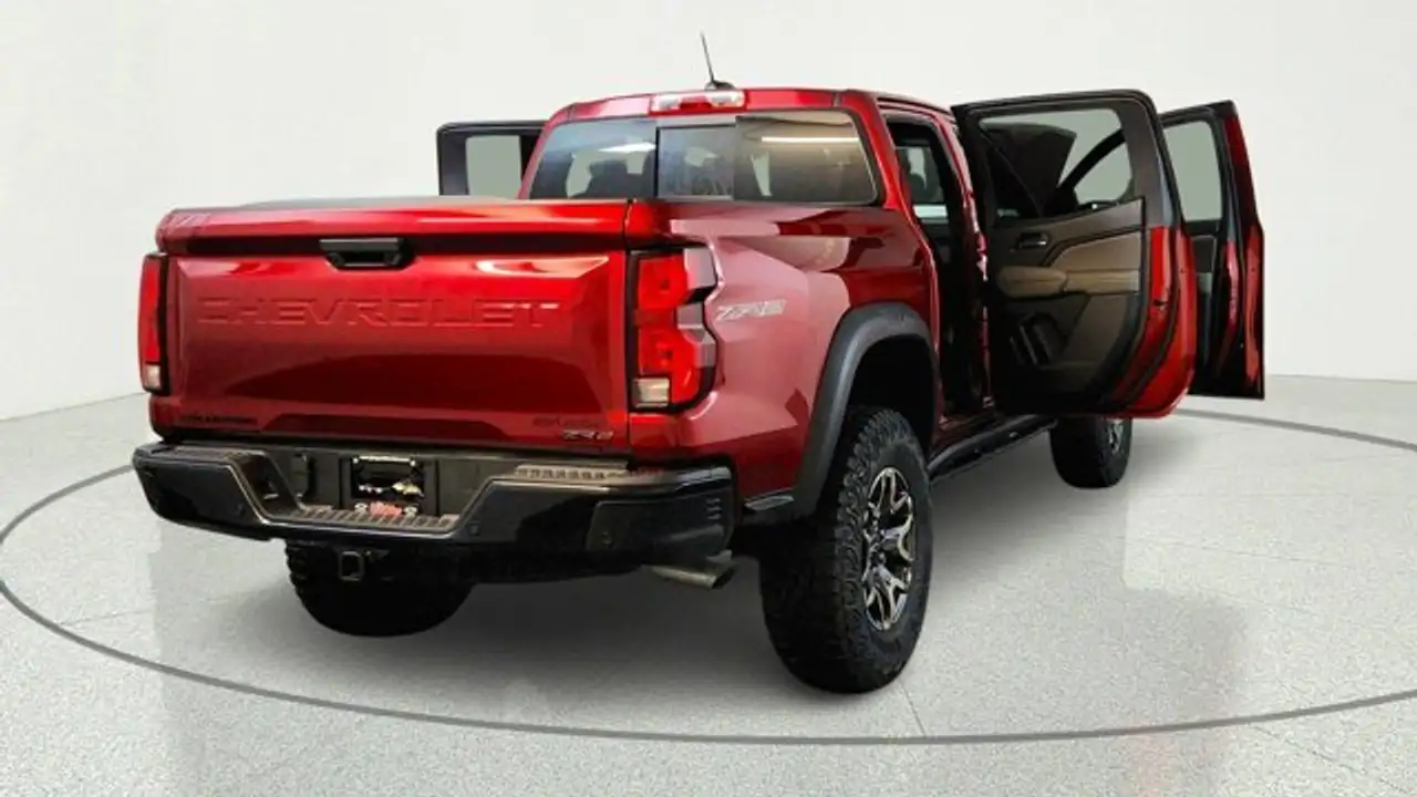 Chevrolet Colorado photo Chevrolet Colorado