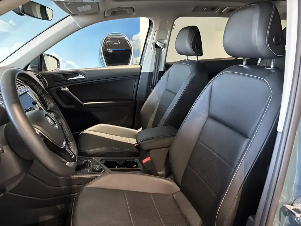 Volkswagen Tiguan снимка Volkswagen Tiguan