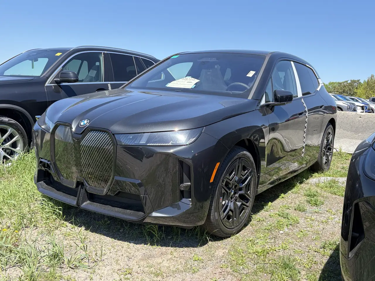 BMW iX снимка BMW iX