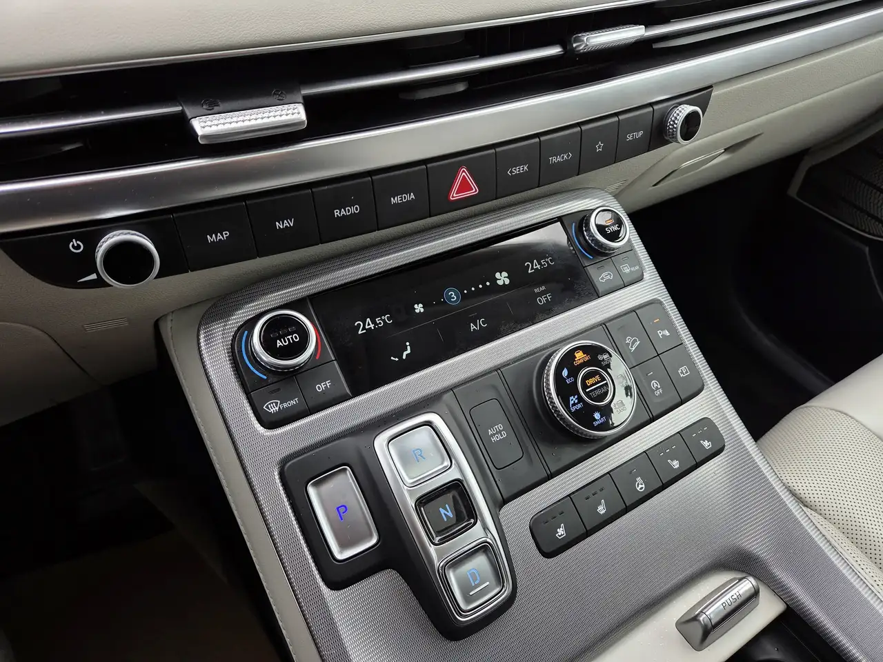 Hyundai PALISADE снимка Hyundai PALISADE