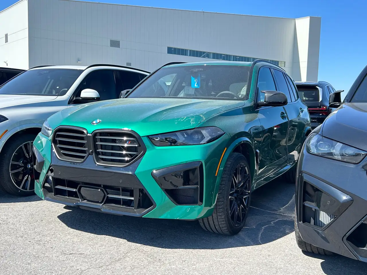 BMW X5 M снимка BMW X5 M