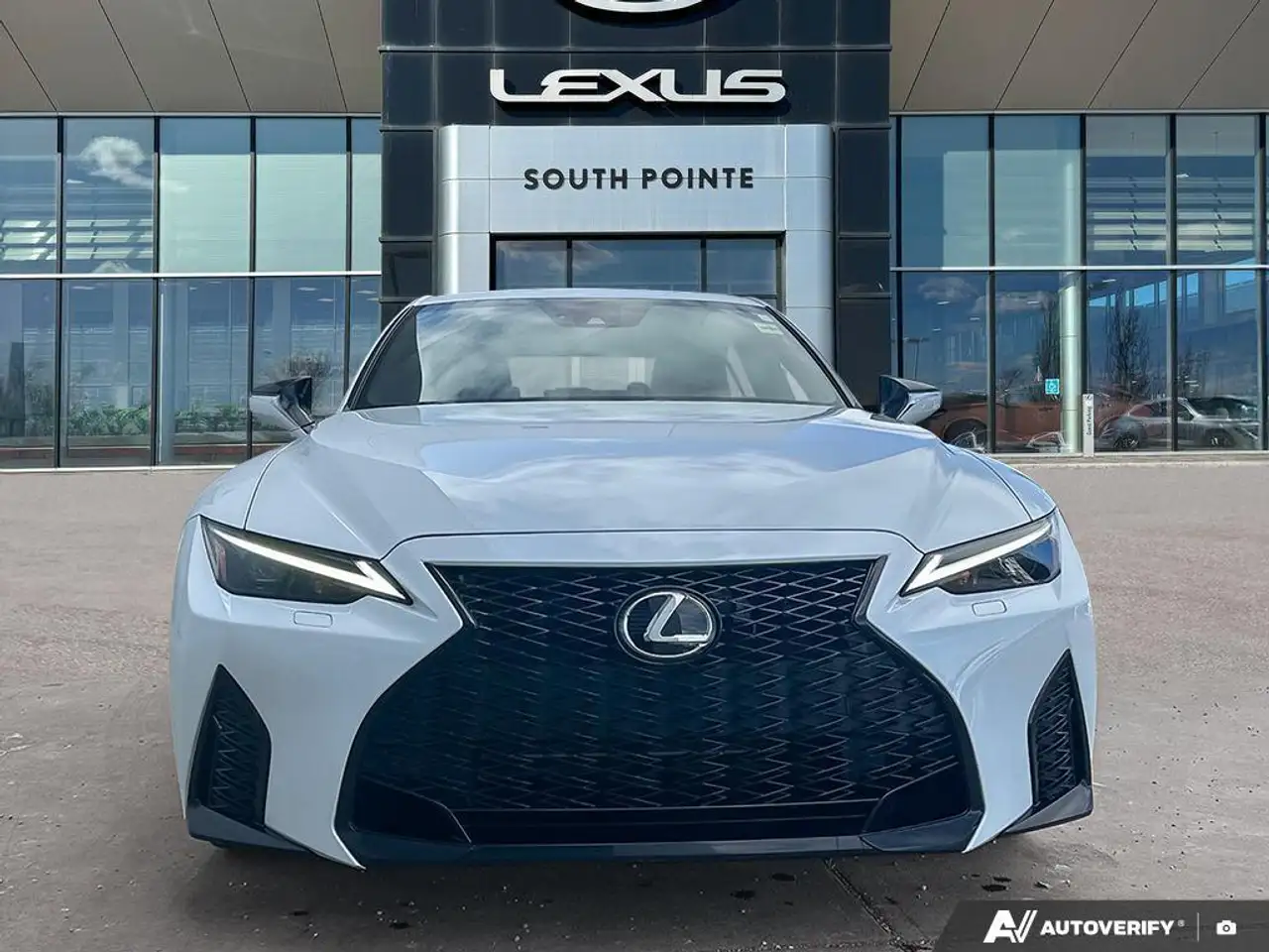 Lexus IS photo Lexus IS