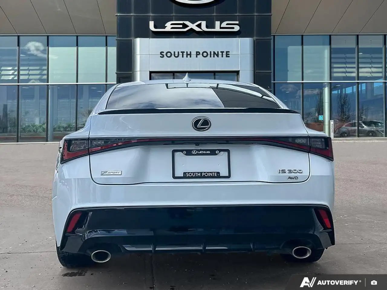 Lexus IS photo Lexus IS
