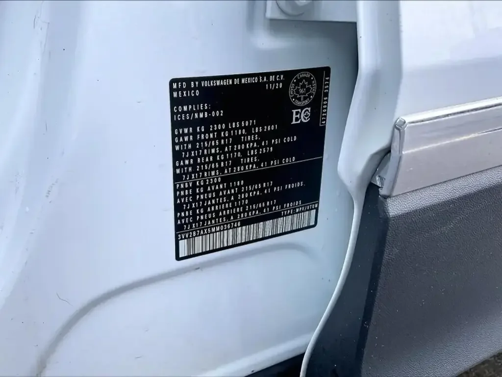Volkswagen Tiguan снимка Volkswagen Tiguan