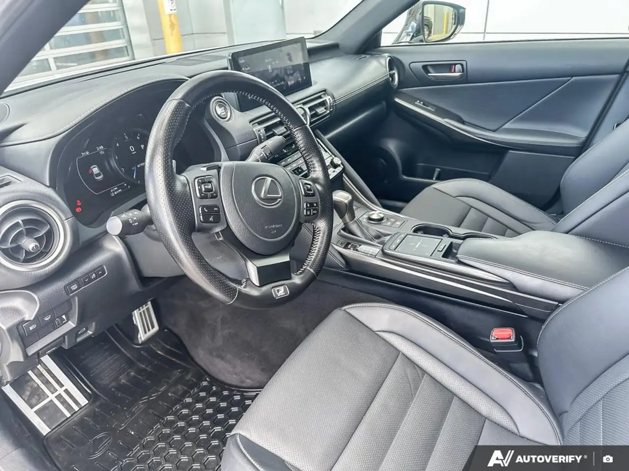 Lexus IS photo Lexus IS