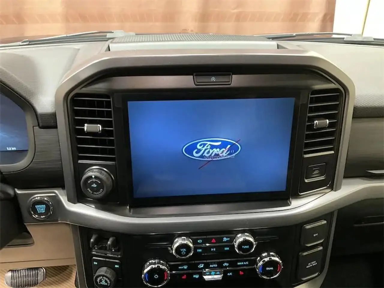 Ford F 150 снимка Ford F 150