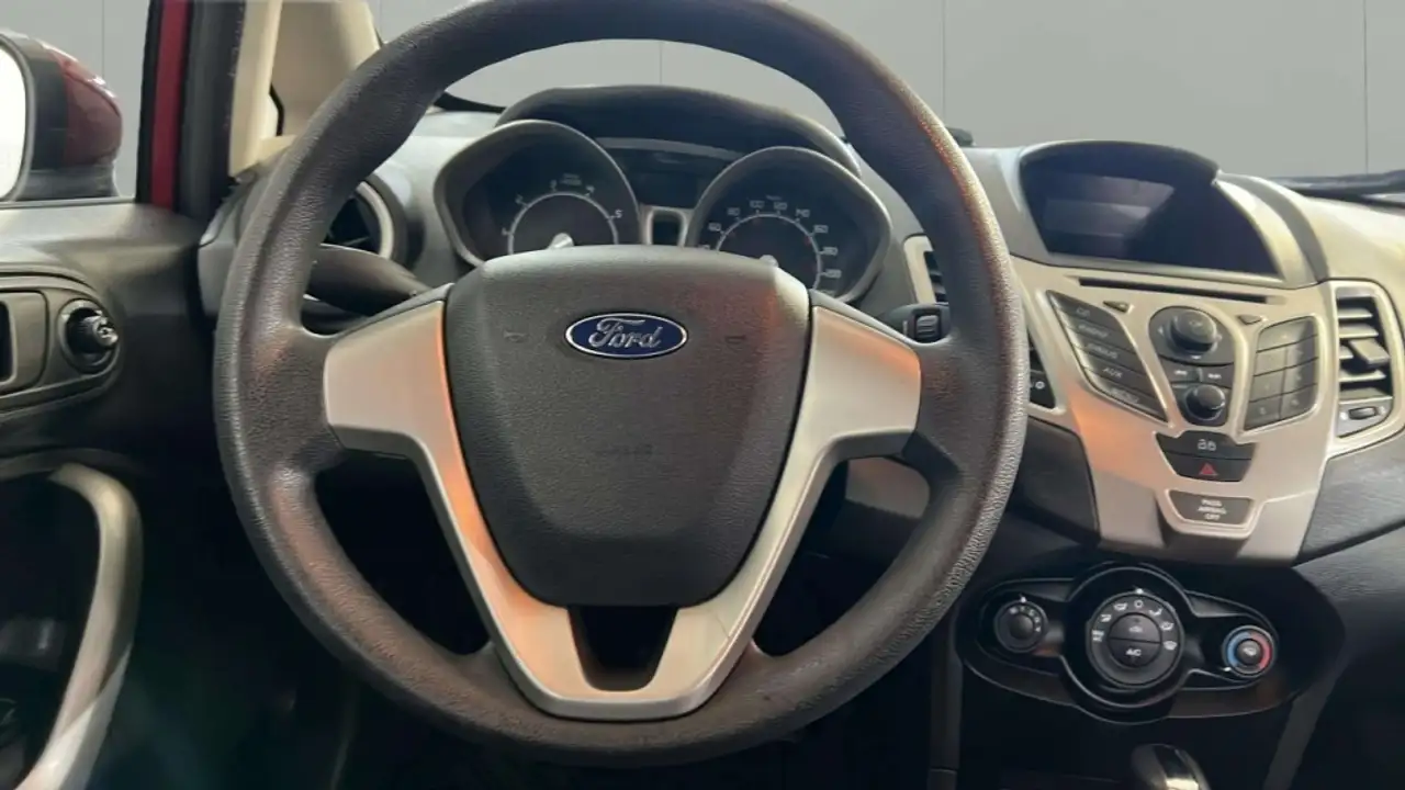 Ford Fiesta снимка Ford Fiesta