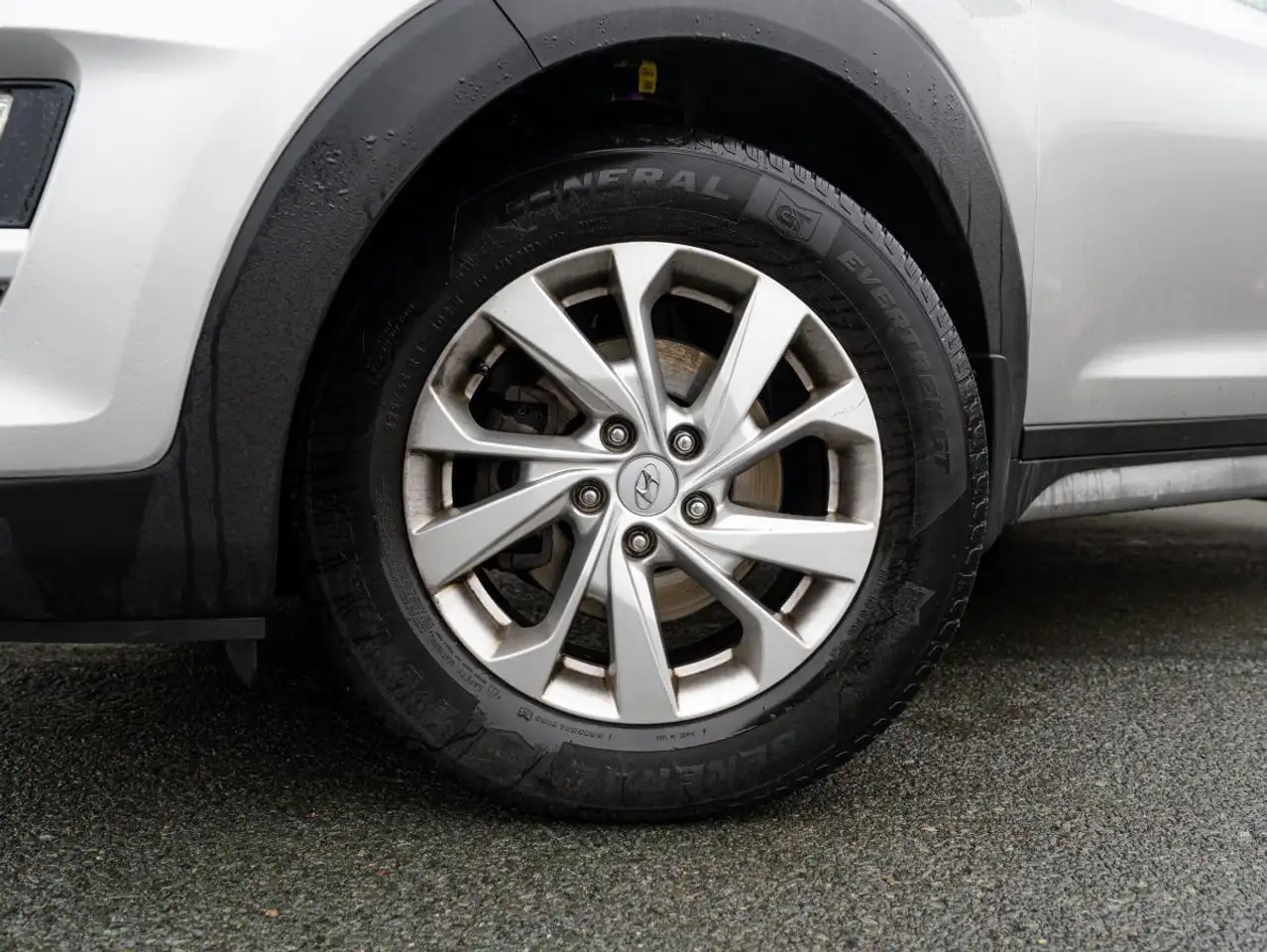 Hyundai TUCSON снимка Hyundai TUCSON