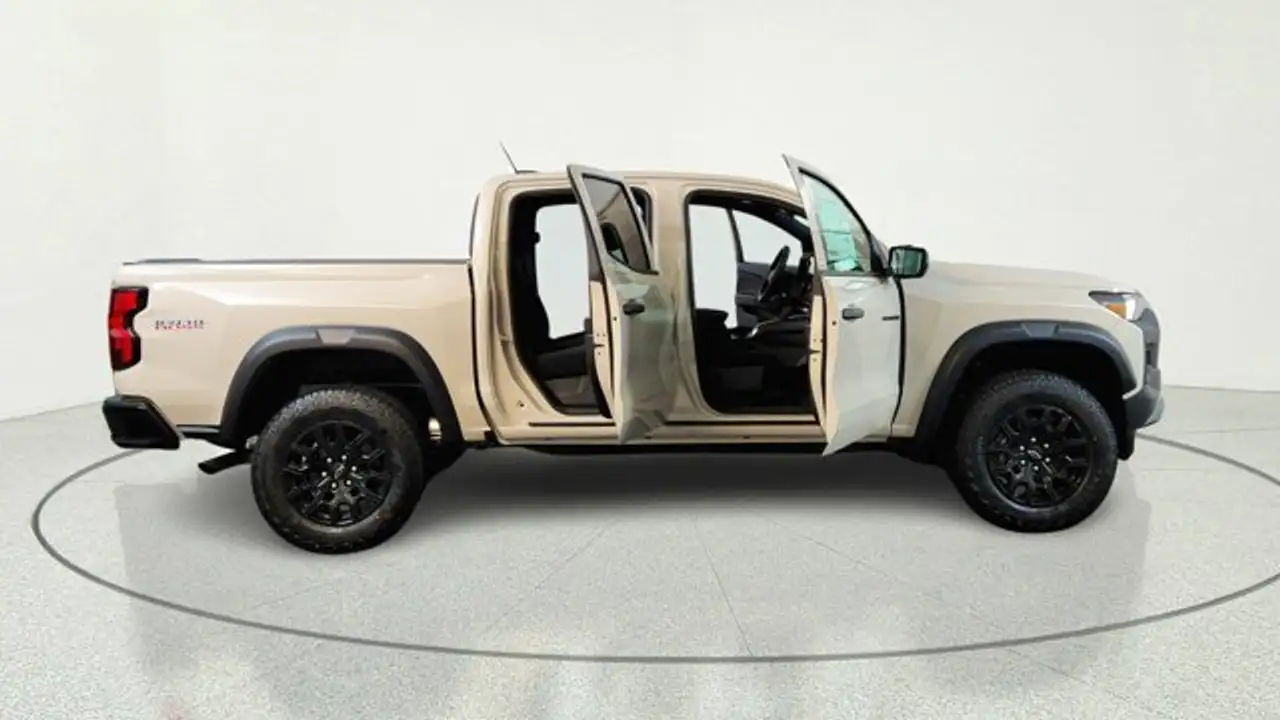 Chevrolet Colorado снимка Chevrolet Colorado