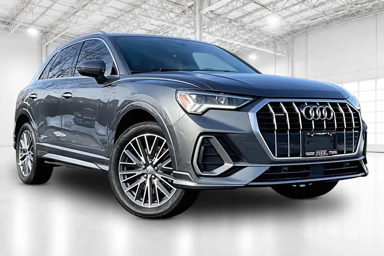 Audi Q3 photo Audi Q3
