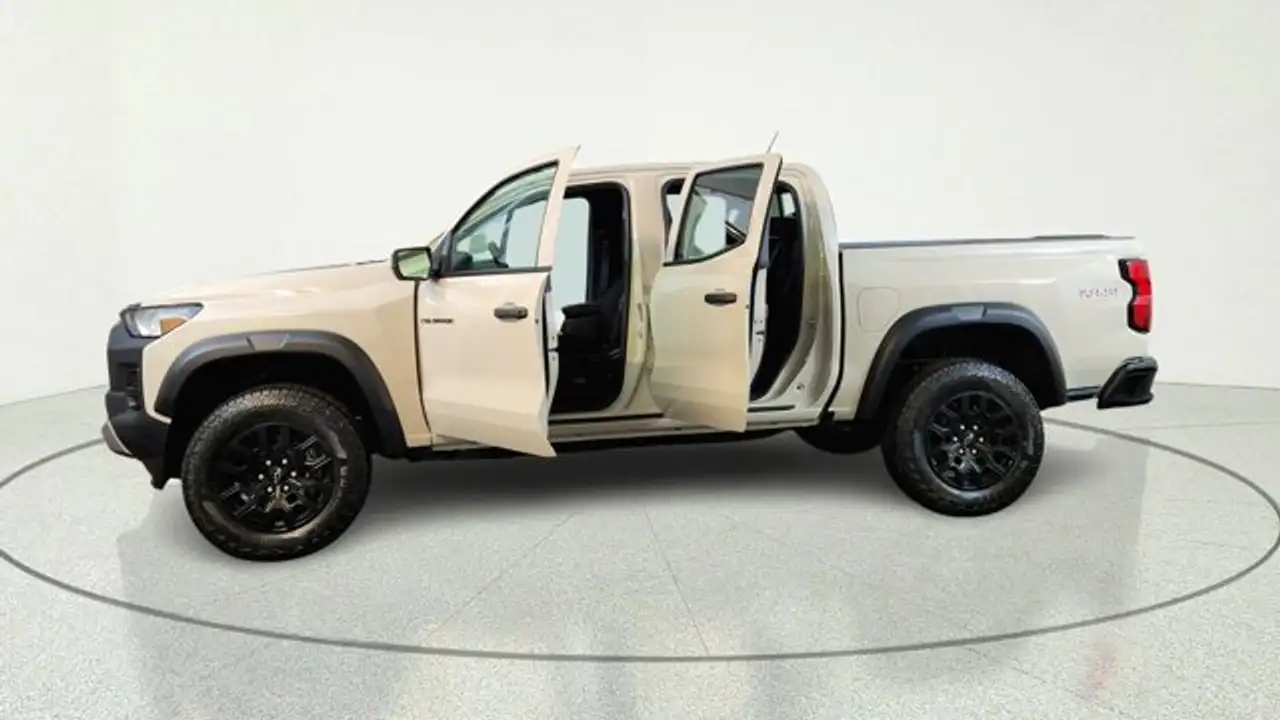 Chevrolet Colorado снимка Chevrolet Colorado