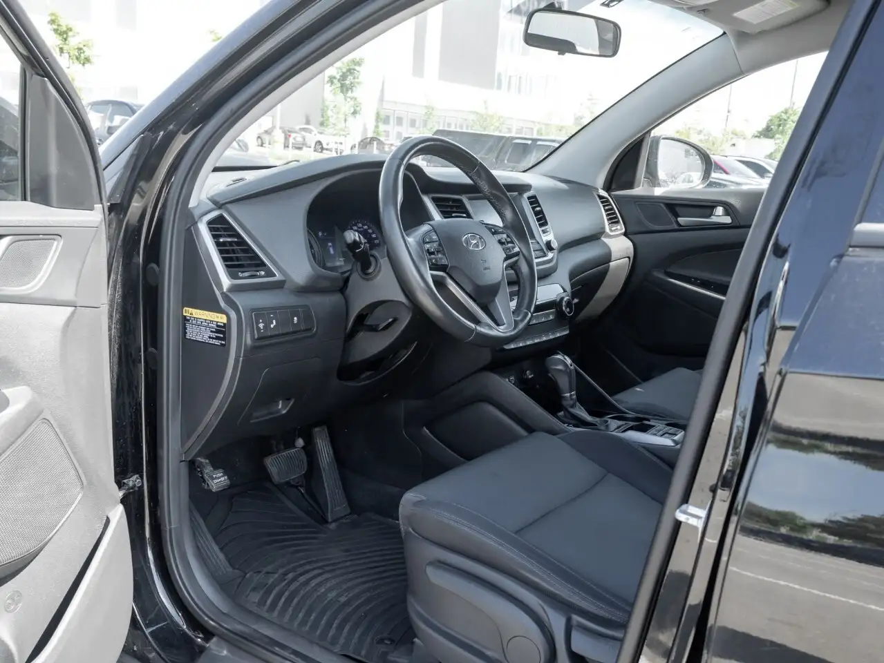 Hyundai TUCSON photo Hyundai TUCSON