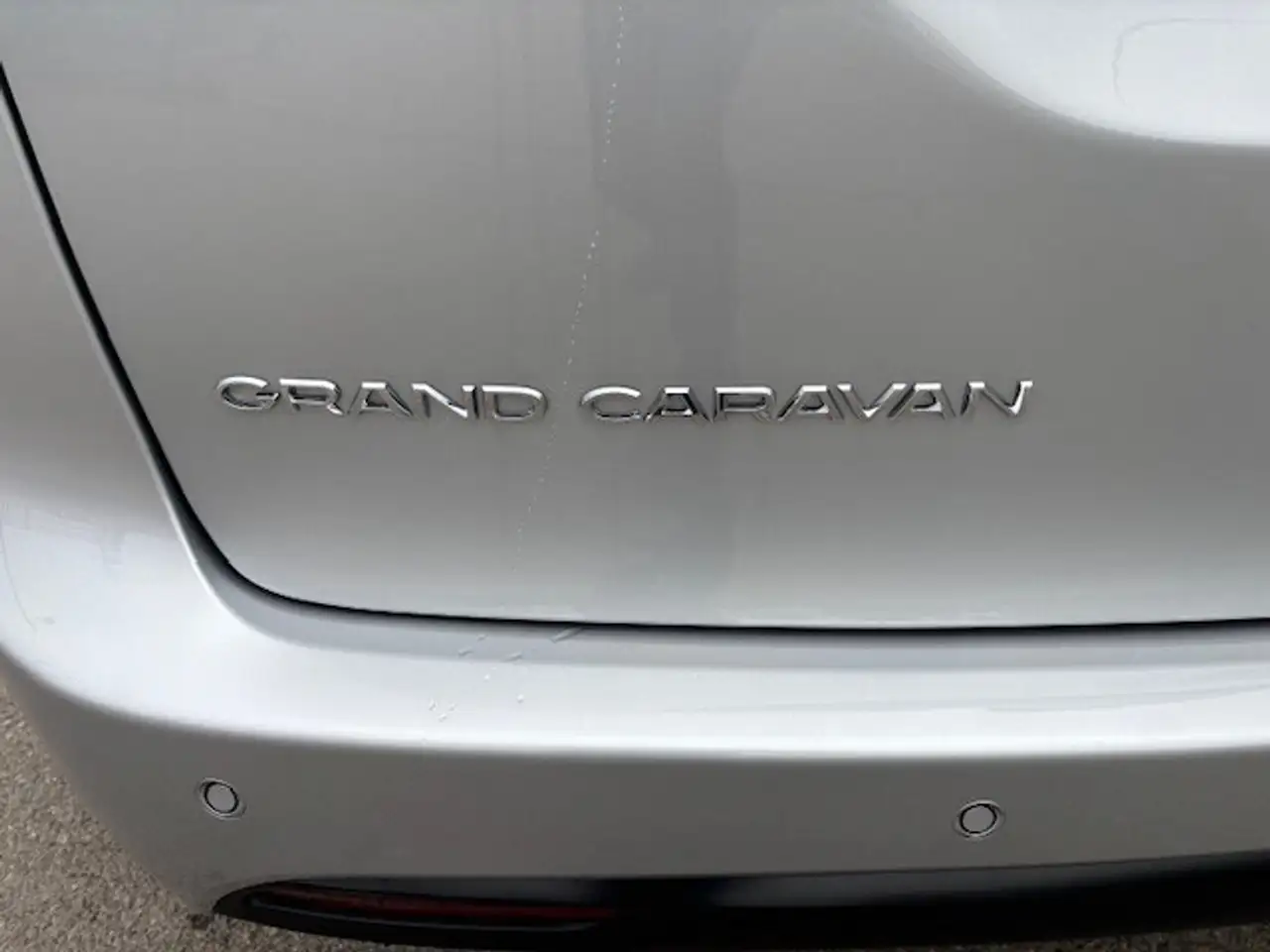 Chrysler Grand Caravan снимка Chrysler Grand Caravan