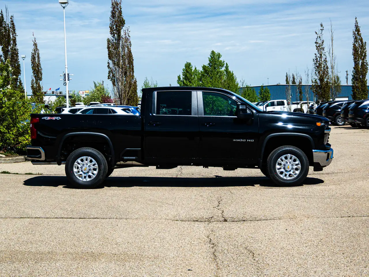 Chevrolet Silverado 3500 снимка Chevrolet Silverado 3500