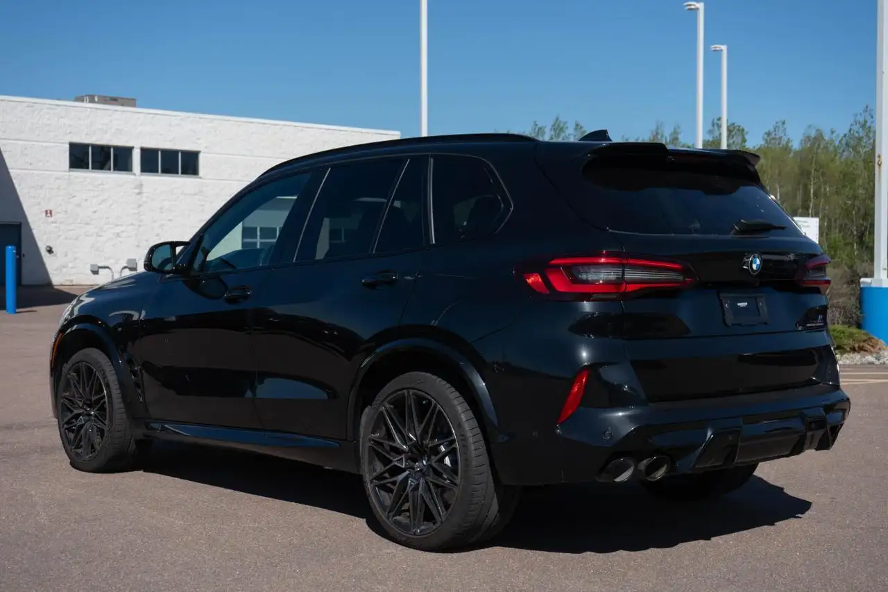 BMW X5 M photo BMW X5 M