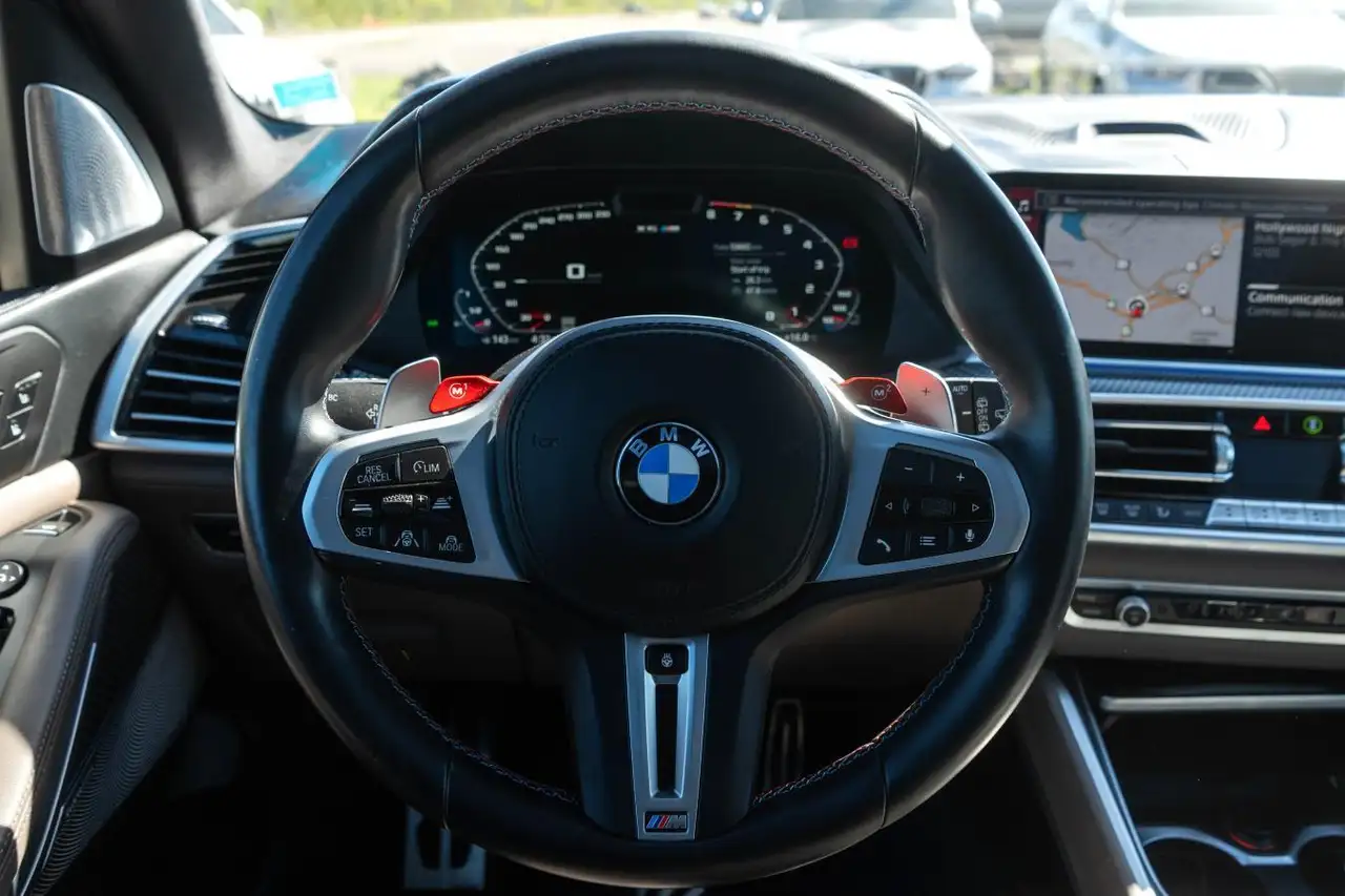 BMW X5 M photo BMW X5 M