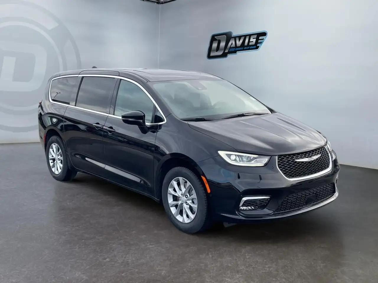 Chrysler Pacifica снимка Chrysler Pacifica
