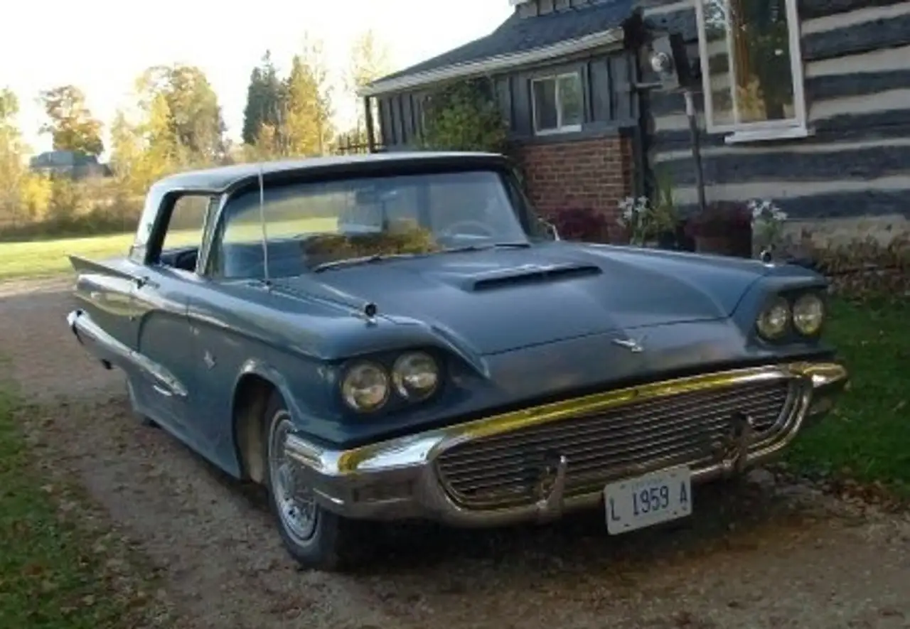 Ford Thunderbird fotografie Ford Thunderbird