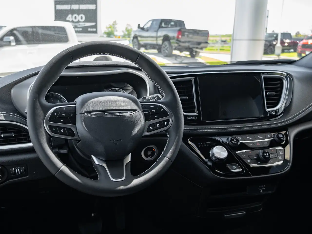 Chrysler Pacifica fotografie Chrysler Pacifica