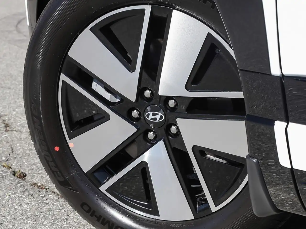 Hyundai IONIQ 9 снимка Hyundai IONIQ 9