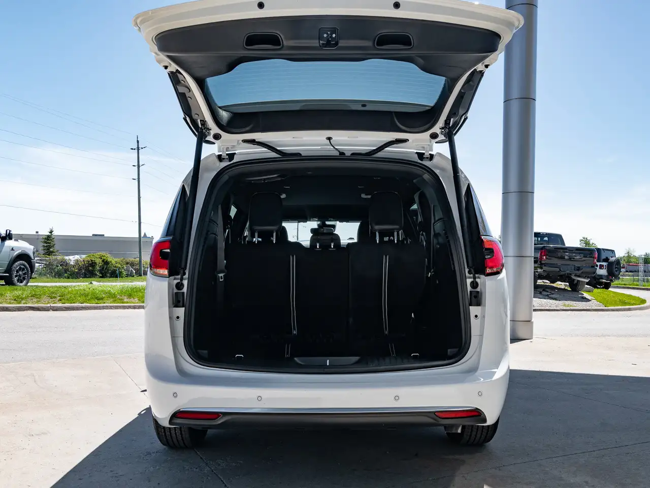 Chrysler Pacifica fotografie Chrysler Pacifica