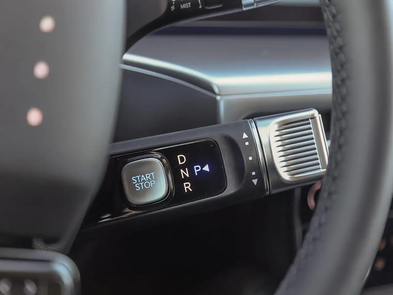 Hyundai IONIQ 9 снимка Hyundai IONIQ 9