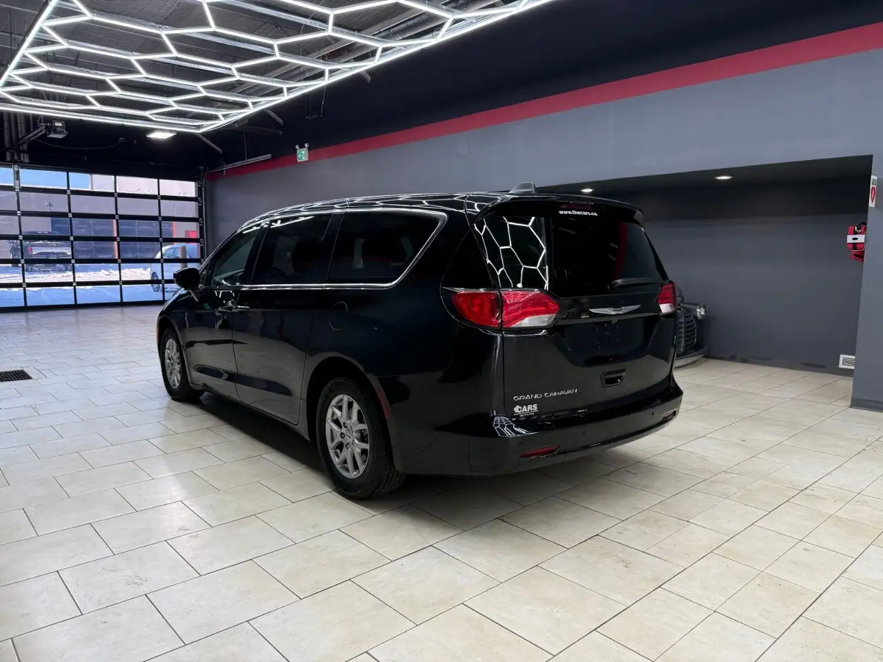 Chrysler Grand Caravan photo Chrysler Grand Caravan