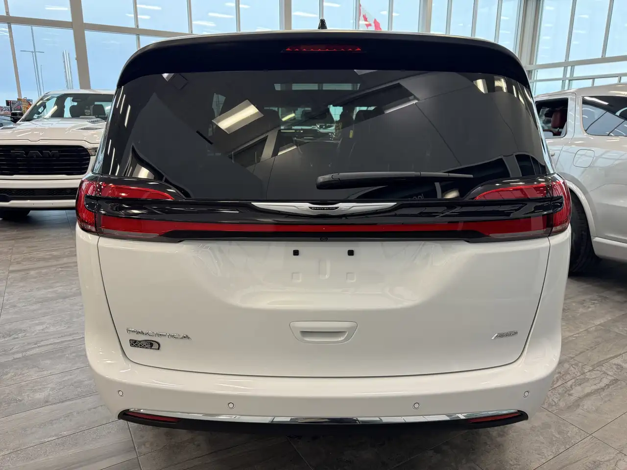 Chrysler Pacifica fotografie Chrysler Pacifica