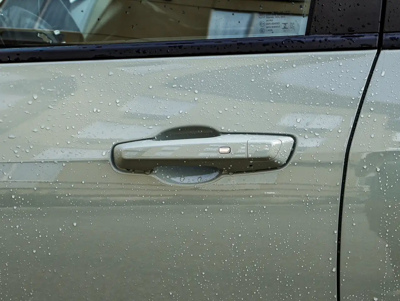 Chevrolet Equinox photo Chevrolet Equinox
